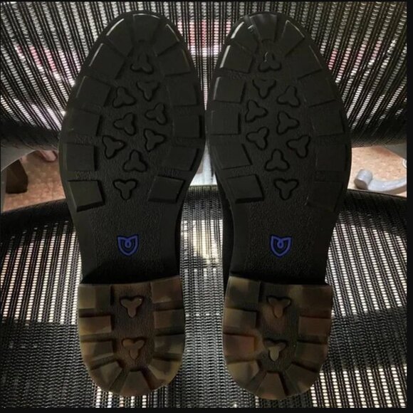 Rothy's Onyx Black Lug Loafer - Size 7.5 - Picture 4 of 5